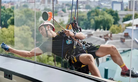 Building cleaning